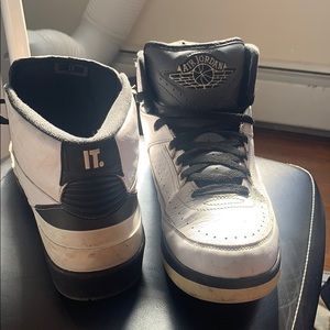 Jordan toes wing it retails $200 selling 60% off